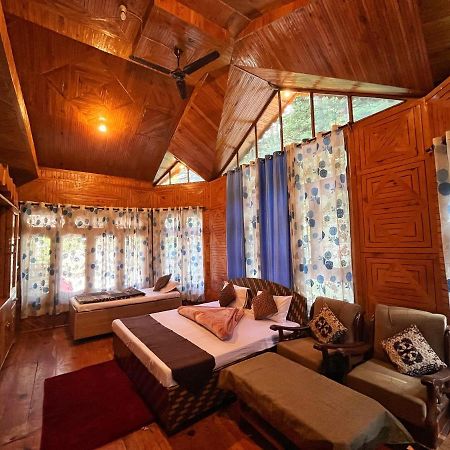 Hotel Anupam By Mid Orchard, Kasol Exteriér fotografie